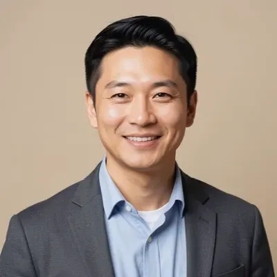 李华